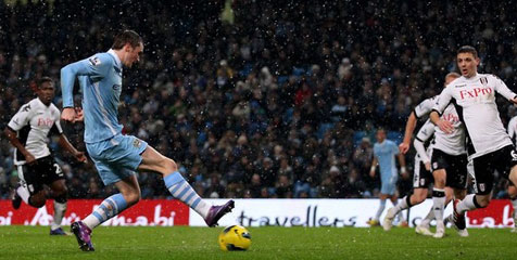 Adam Johnson Yakin City Bisa Juara Liga