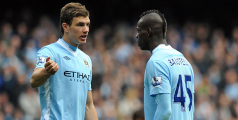 Mancini Sesalkan Sikap Balotelli Pada Tevez