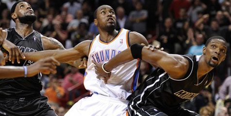 LeBron Menggila, Heat Tundukkan Thunder LeBron Menggila, Heat Tundukkan Thunder