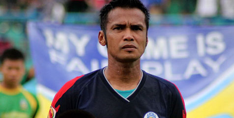Charis Yakin Arema Bisa Curi Poin di tur Papua