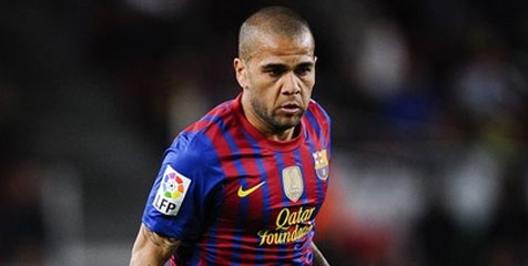 Dani Alves Kembali Berlatih dan Siap Tampil