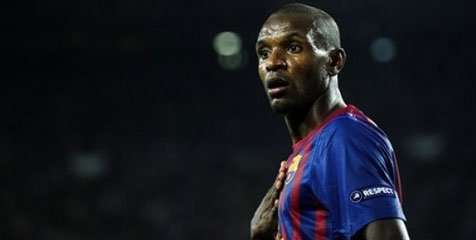 Operasi Sukses, Abidal Jalani Rehabilitasi Operasi Sukses, Abidal Jalani Rehabilitasi