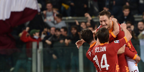 Review: Gulung Udinese, Roma Ancam Lazio