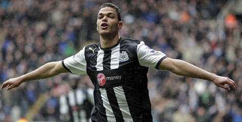 Papiss Cisse: Ben Arfa Sekelas Messi Papiss Cisse: Ben Arfa Sekelas Messi