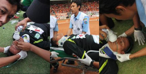 Kalah, Kiper PSMS Tak Sadarkan Diri Kalah, Kiper PSMS Tak Sadarkan Diri
