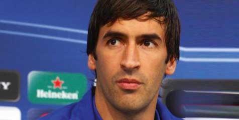 Raul Tinggalkan Schalke Pada Akhir Musim Raul Tinggalkan Schalke Pada Akhir Musim