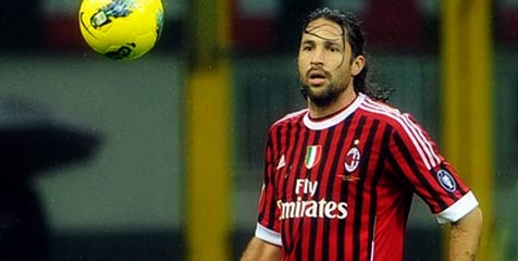 Yepes: Scudetto Dulu Untuk Milan, Kontrak Belakangan Yepes: Scudetto Dulu Untuk Milan, Kontrak Belakangan
