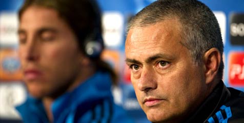 Abramovich Tetap Inginkan Mou Ke Chelsea Abramovich Tetap Inginkan Mou Ke Chelsea