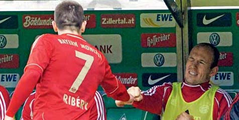 Perselisihan Robben-Ribery Berakhir Damai Perselisihan Robben-Ribery Berakhir Damai