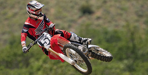 Kroser Terbaik Kalimantan Ikuti Kejurnas Grasstrack Kroser Terbaik Kalimantan Ikuti Kejurnas Grasstrack