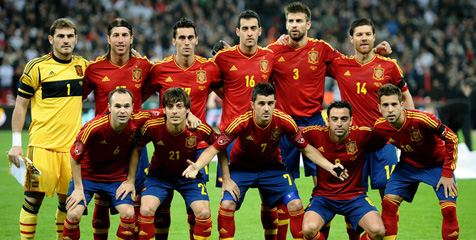 Del Bosque Minta Spanyol Lupakan Kejayaan Masa Lalu