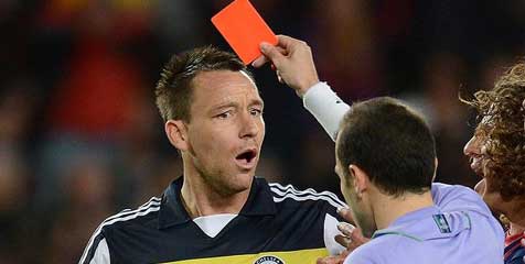 UEFA Ijinkan Terry Angkat Trofi Liga Champions UEFA Ijinkan Terry Angkat Trofi Liga Champions