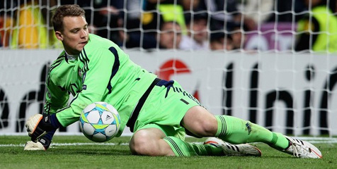 Neuer: Saya Di Dunia Lain Saat Adu Penalti