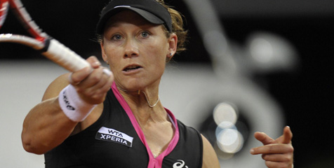 Stosur Tantang Sharapova di Perempat Final Stuttgart Terbuka