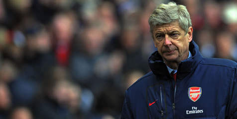 Arsene Wenger Sempat Diledek Fans Stoke