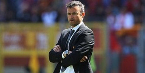 Enrique Butuh Satu Tahun Lagi