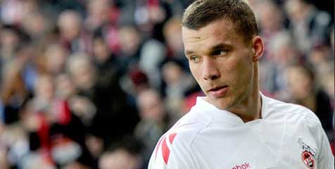 Wenger: Podolski Bagian Penting Masa Depan Arsenal