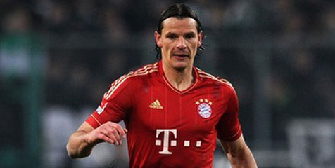 Kontrak Baru Bayern Untuk Van Buyten Kontrak Baru Bayern Untuk Van Buyten