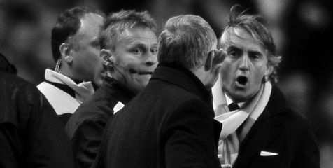 Mancini: United Kalah Karena Main Negatif