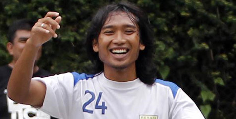 Mulai Membaik, Hariono Ikut Latihan Persib Bandung