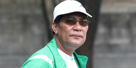 Freddy Mulli Sebut Lini Depan Persebaya Masih Lemah