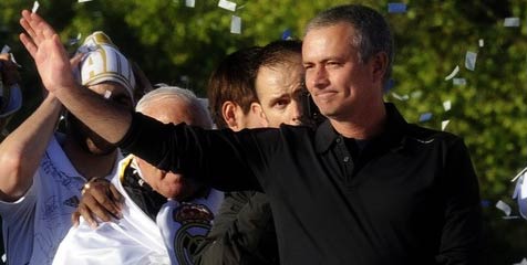 Madrid Pagari Mourinho Dengan Kontrak Baru