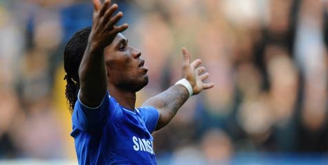 Drogba Pelajari Trik Shearer Mengecoh Lawan