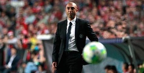 Di Matteo Hanya Pikirkan Trofi, Bukan Masa Depannya