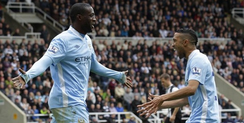 Yaya Toure Ingin Cetak Sejarah