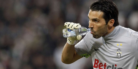 Buffon: Terima Kasih Juga Untuk Inter!