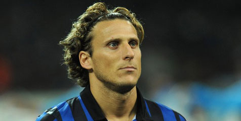 Forlan Pertimbangkan Tawaran Dari Brasil