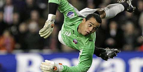 Arsenal: Wenger Incar Kiper Swansea