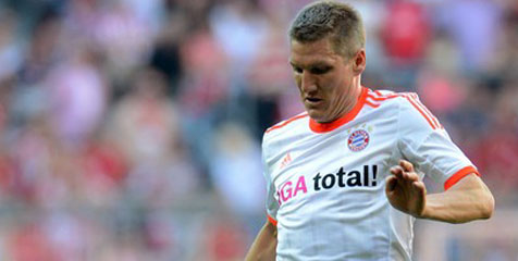 Schweinsteiger Menyimpan Cedera Engkel