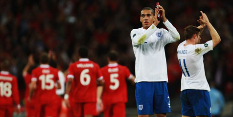 Smalling Absen di Euro 2012