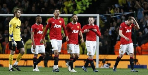 Evra Gembira Smalling Cedera Evra Gembira Smalling Cedera