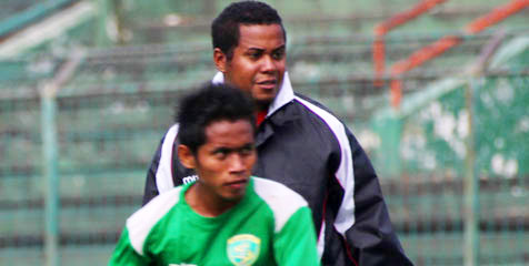 Pemain Timnas Tak Jua Tiba, Divaldo Tetap Optimis