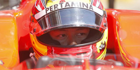 Rio Haryanto Perbaiki Peringkat di Race 2 GP2 Spanyol