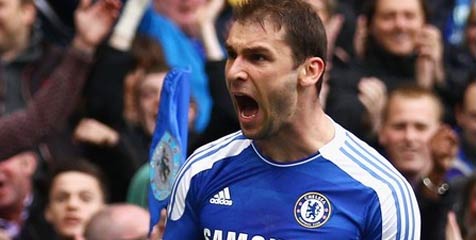 Mourinho Tak Menyerah Buru Ivanovic