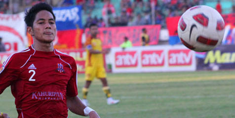 Rooney dan Purwaka Siap Turun Lawan Persisam