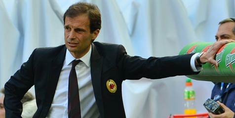 Allegri: Tak Ada Ruang Untuk Tevez Atau Balotelli di Milan