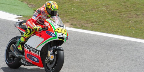Valentino Rossi Tak Akan Ikuti Langkah Pensiun Stoner