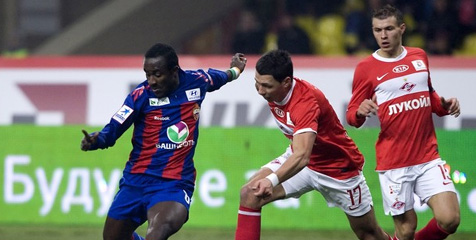 Doumbia Ingin Pindah Ke Klub Besar Doumbia Ingin Pindah Ke Klub Besar