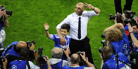 Juara Eropa, Terry Sanjung Di Matteo
