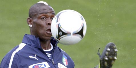 Prandelli: Euro 2012 Kesempatan Balotelli Bersinar