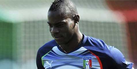 De Sanctis Yakin Balotelli Vital Bagi Italia