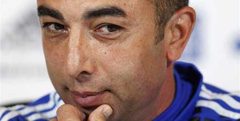 Zola: Di Matteo, Jangan Tinggalkan Chelsea