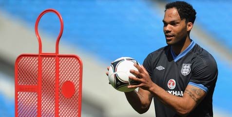 Lescott: Tak Ada Masalah Dengan Terry di Timnas