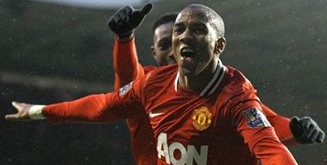 Ashley Young, Pemain Terbaik United Mei 2012