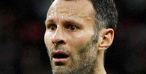 Giggs: United Akan Rebut Trofi City