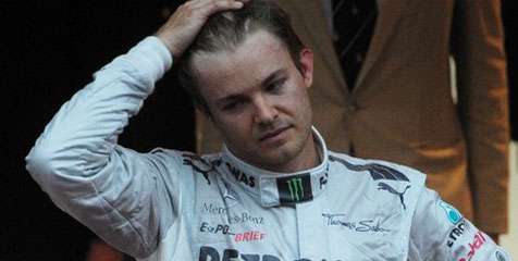Rosberg Raih Podium, Schumacher Gagal Finis